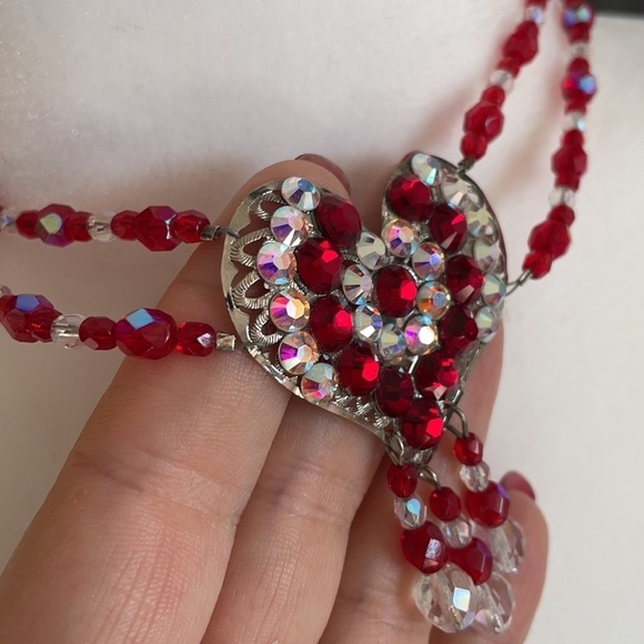 Vintage Heart AB Necklace - Picture 4 of 10